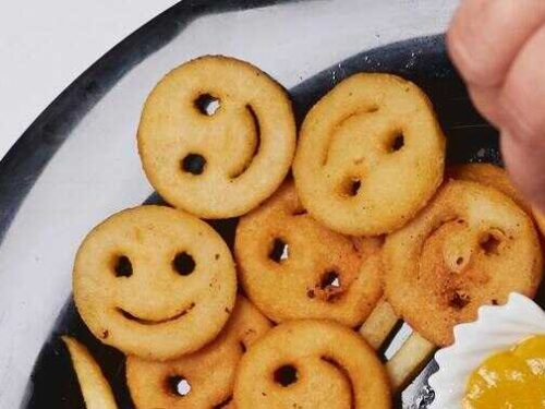 Frozen Smiley Fries In Air Fryer Mccain Smiles