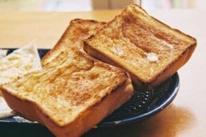 Toast Bread in Air Fryer
