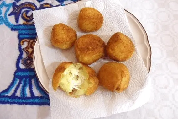 stuffed mashed potato balls with cheese centers