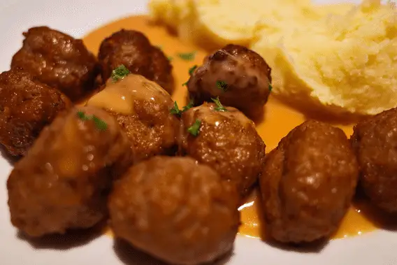 How to cook Gardein classic meatless meatballs in air fryer
