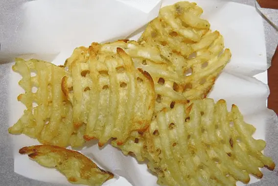How to cook Ore Ida golden waffles fries in an air fryer