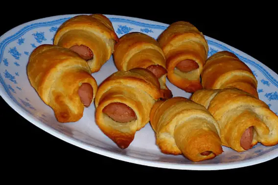 How to air fry Nathan's pigs in a blanket